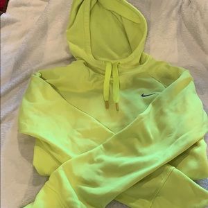 Nike Therma-Fit funnel hoodie